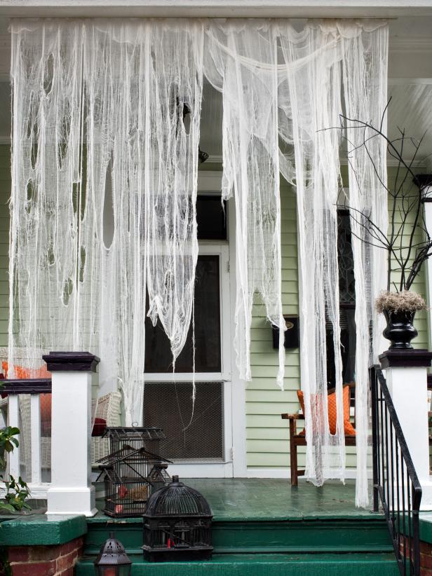 Halloween Front Porch Decor