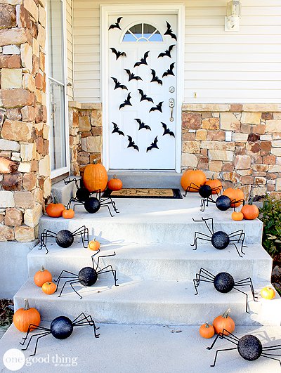 Halloween Front Porch Decor