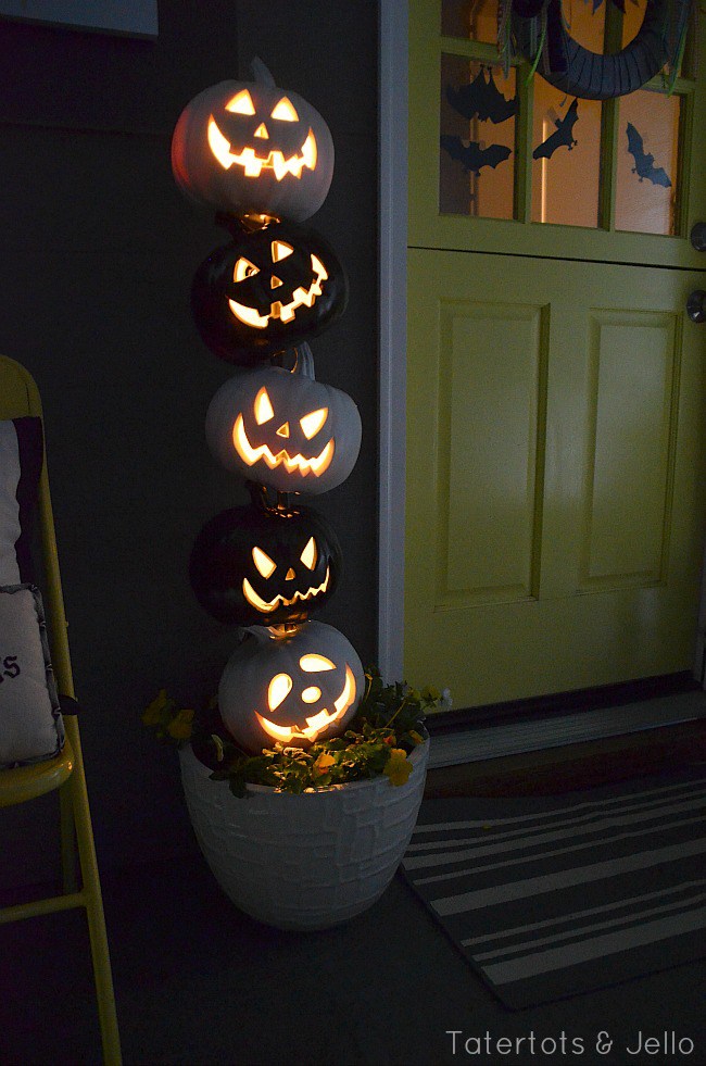 Halloween Front Porch Decor