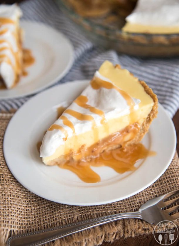 http://thebestblogrecipes.com/caramel-banana-cream-pie/