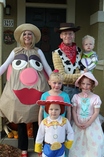 potato head family costumes