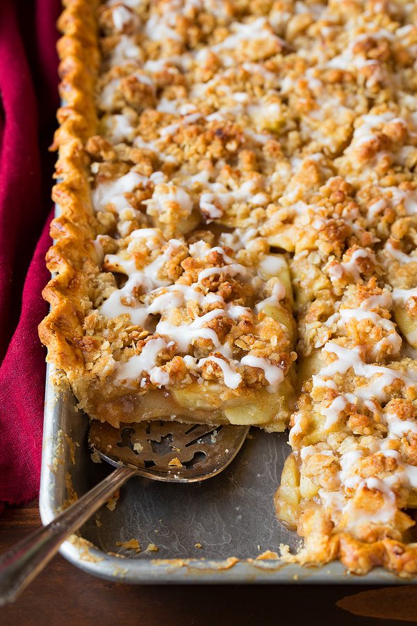 https://www.cookingclassy.com/crumb-topped-apple-slab-pie/