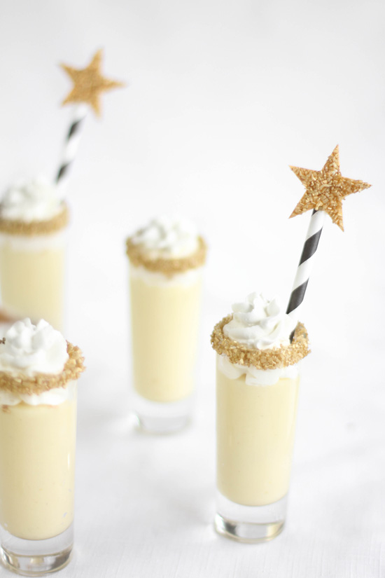 http://www.sprinklebakes.com/2012/12/champagne-chantilly-shooters.html?m=1