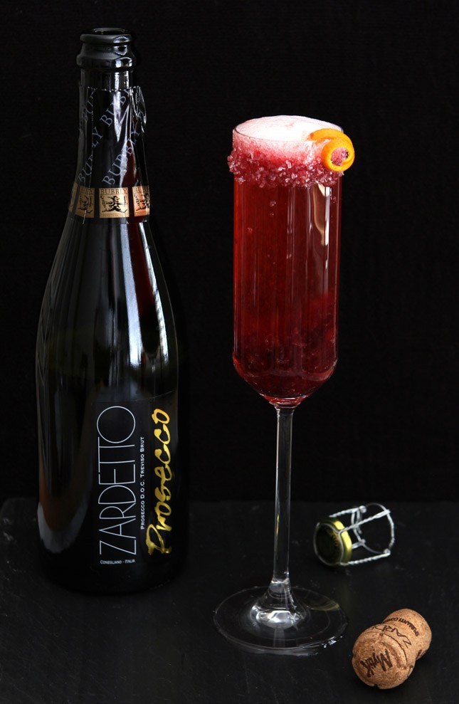 https://www.creative-culinary.com/cranberry-champagne-cocktail/