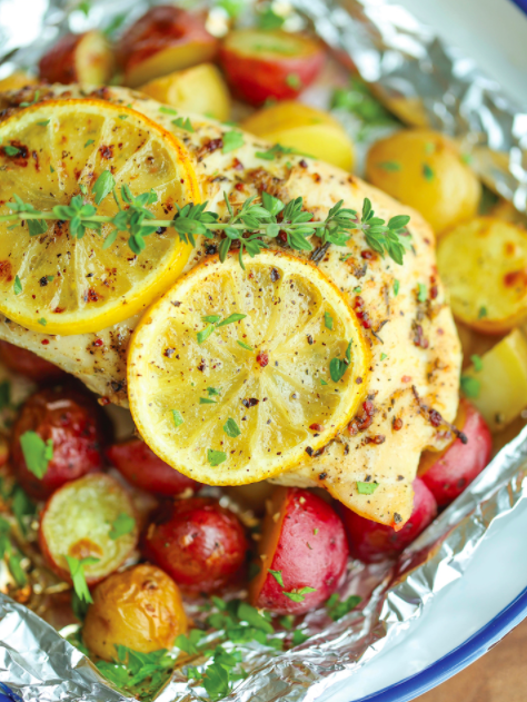 10 Easy Foil Packet Meals that the family will enjoy, and virtually no clean-up!