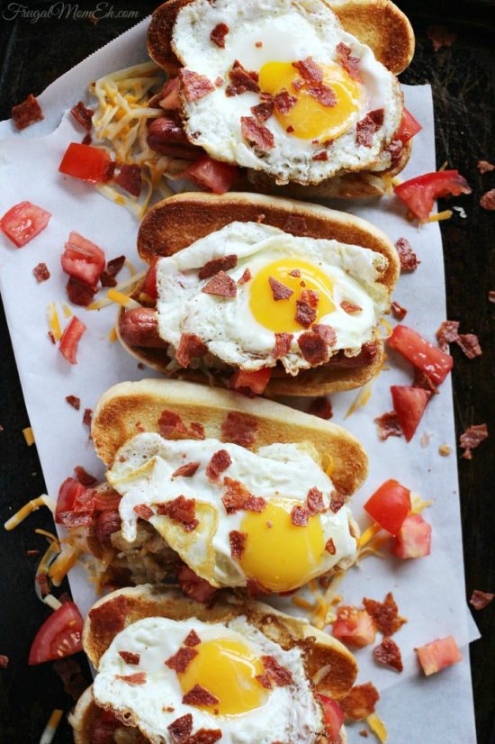 This hotdog is perfect for basically any time of day. Dinner, lunch, brunch and yes, breakfast too!