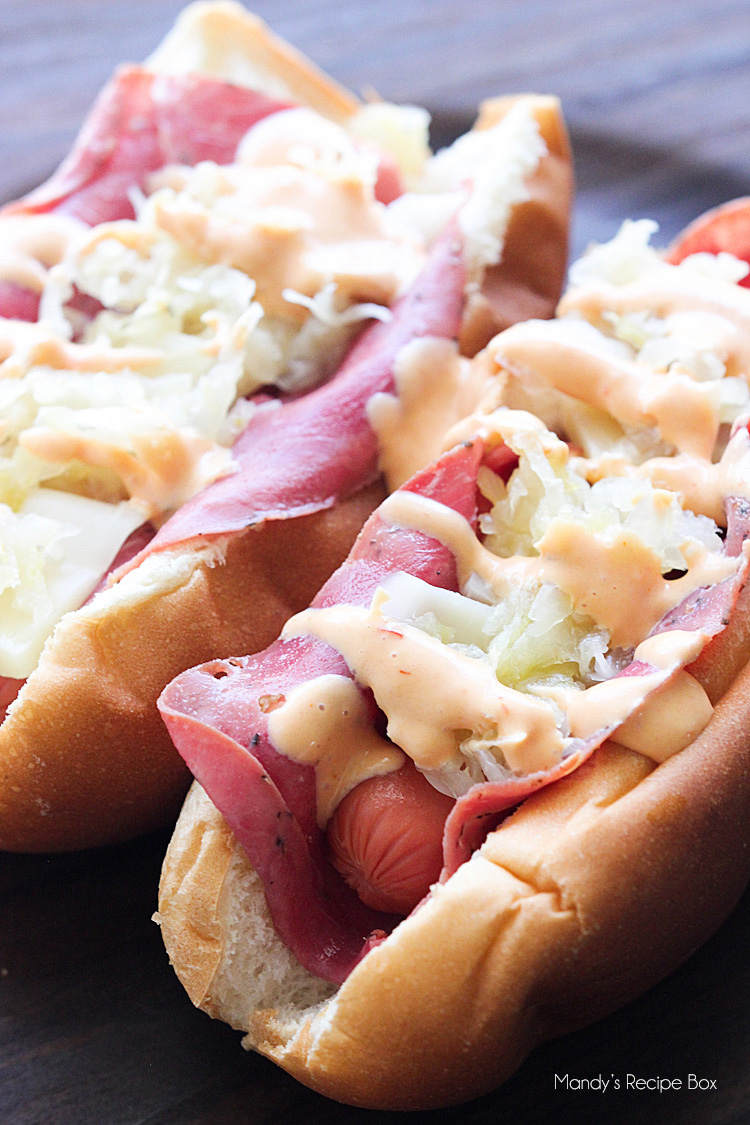 If you’re looking for a spin on the classic hot dog, you’re in luck. I’ve got a Reuben Hot Dog recipe that will make your grilling game on point!