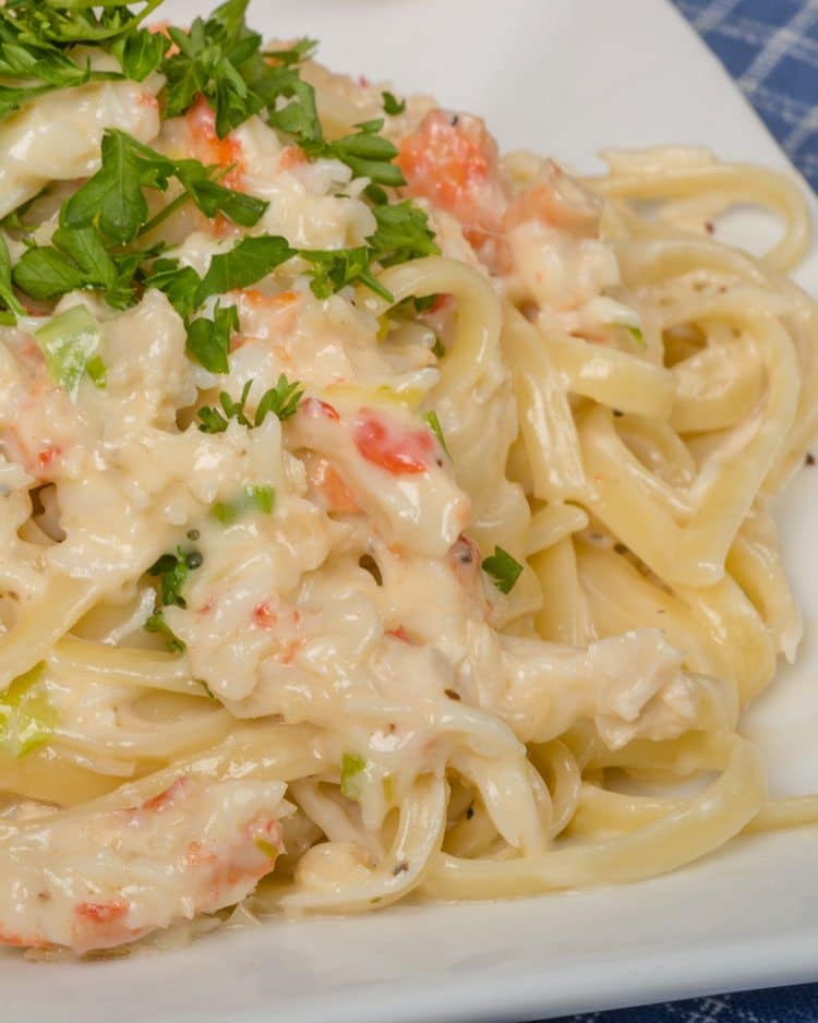 This is one of those meals that needs to be savored, so be sure to enjoy each and every fabulous bite of this delicious Crab Alfredo recipe.