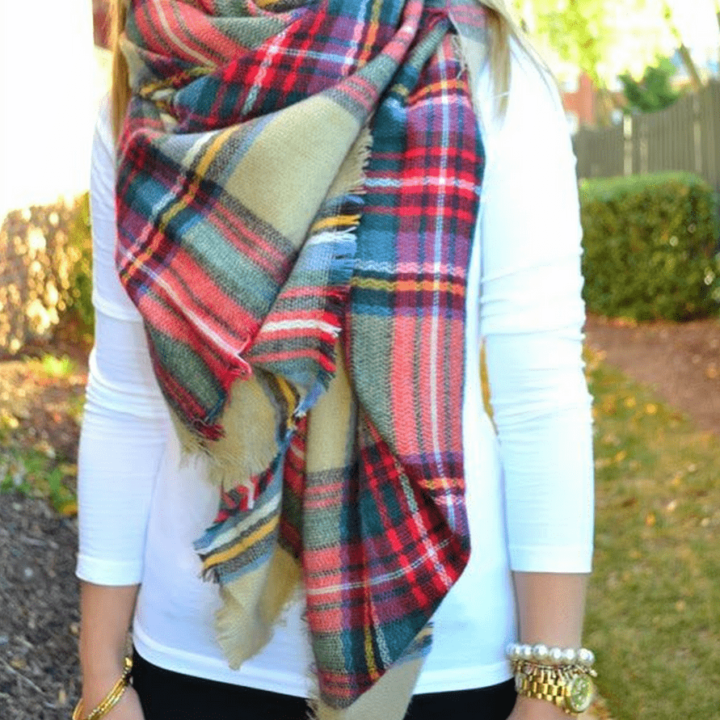 Make Your Own Scarf- Easy Tutorials at Easy Holiday Ideas