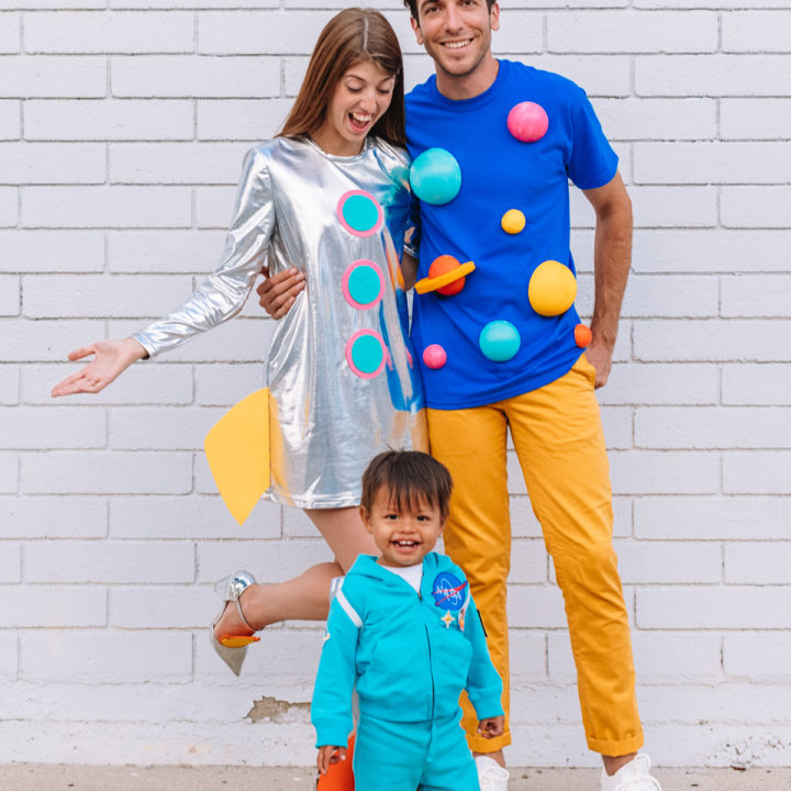 Family of 3 Halloween Costumes - Easy Holiday Ideas